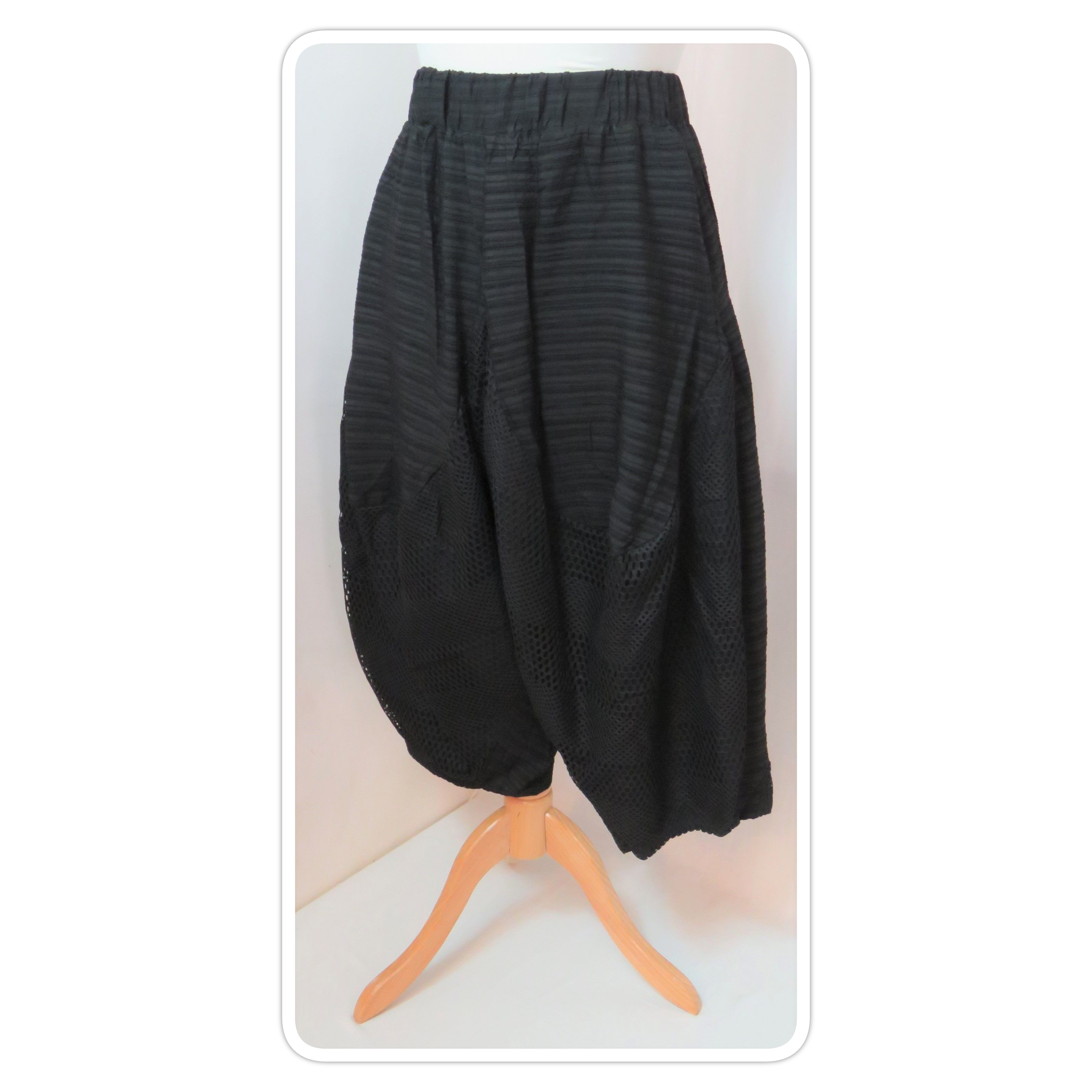 Neslay, black, lantern pants