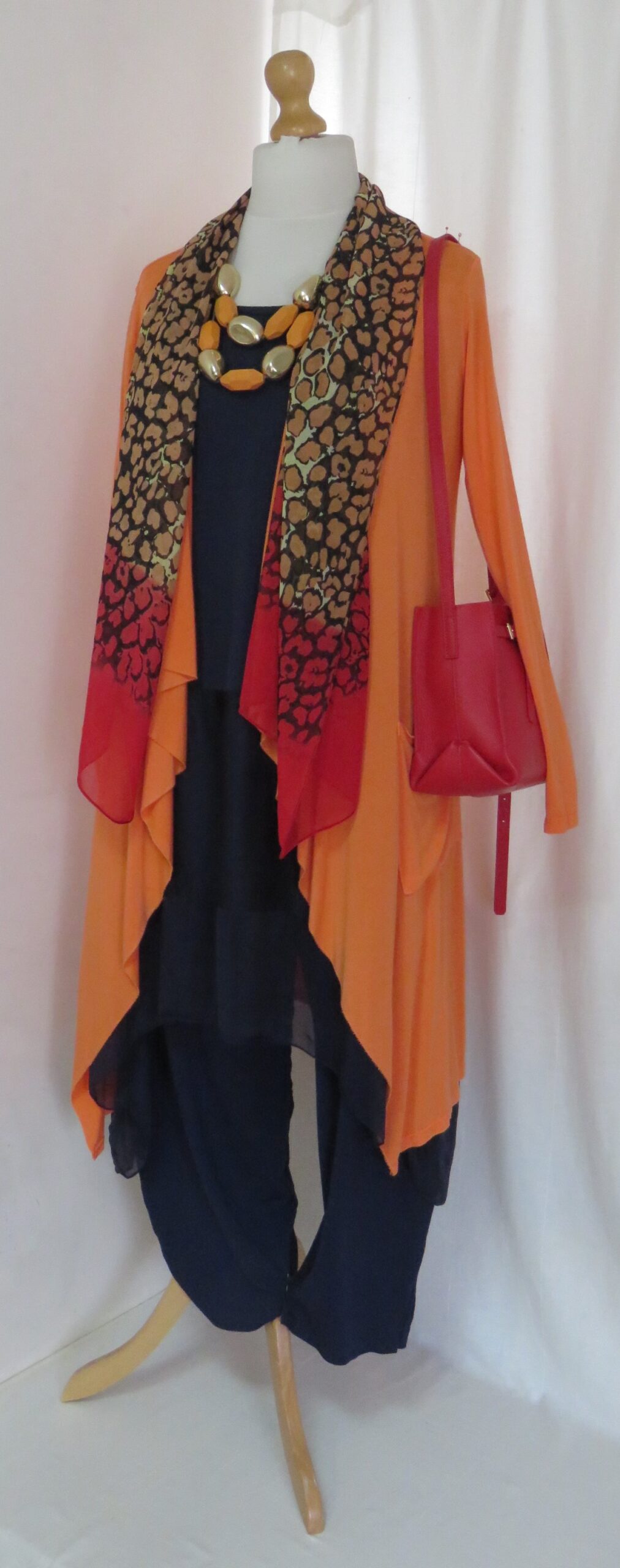 Orange cardigan - 10