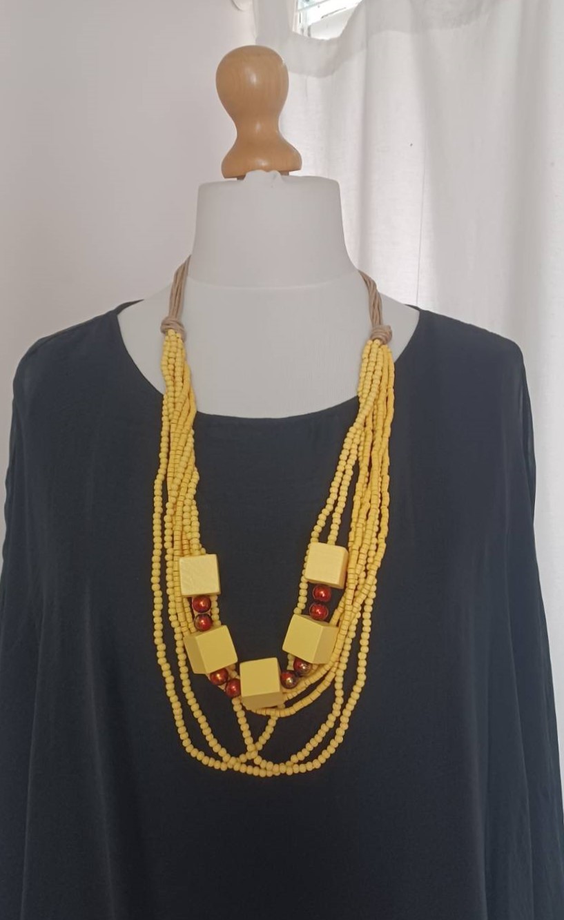 Yellow, wooden necklace - 12