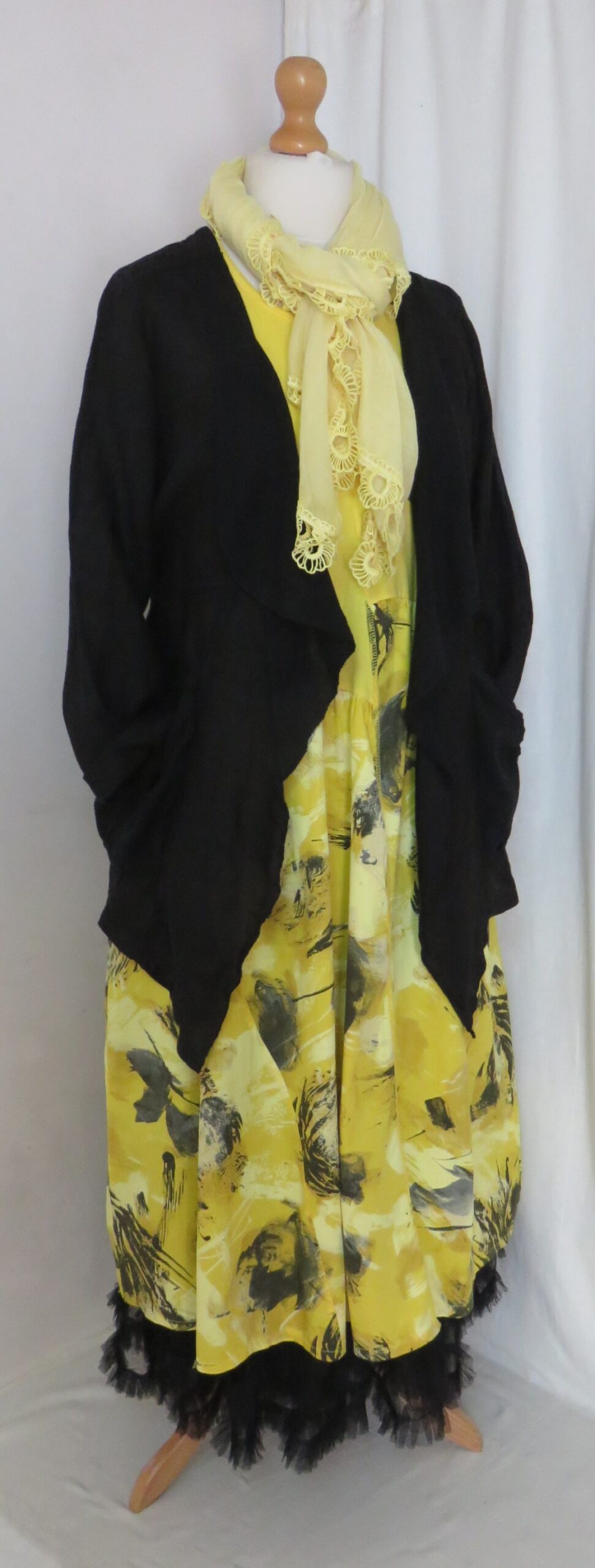 Black, linen jacket - 20